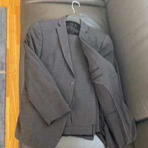 Grey men suit/slightly worn